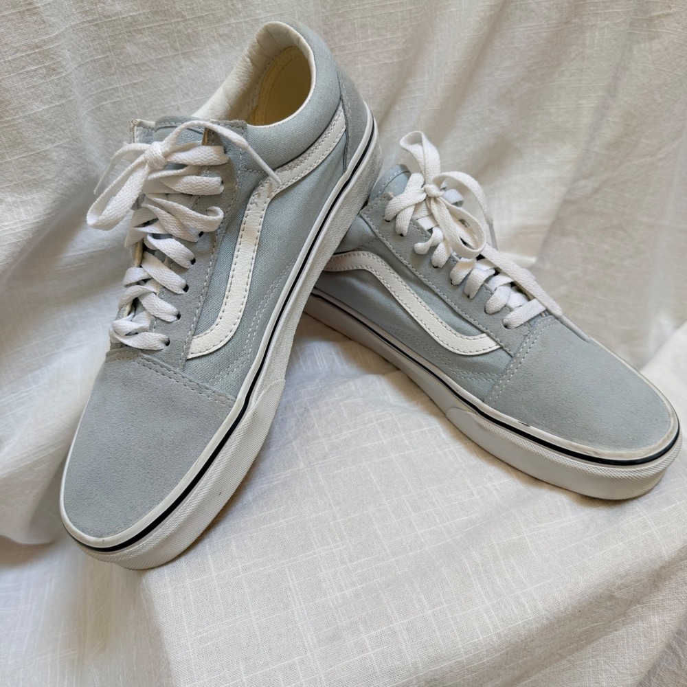 Vans Old Skool Sneaker Women 9.5 Men 8 Lt Blue Suede Canvas Low Top Skate street